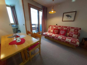 Appartement 2 pièces à Valmorel avec animaux acceptés et balcon, proche des pistes - FR-1-356-372